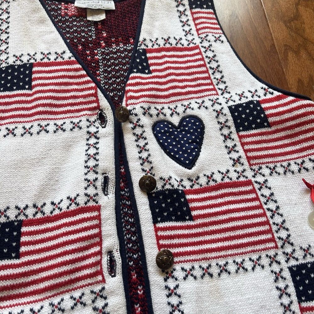 Vintage Sweater Loft USA Flag‎ Patchwork Vest Medium Cottagecore Grandmacore - Picture 10 of 16